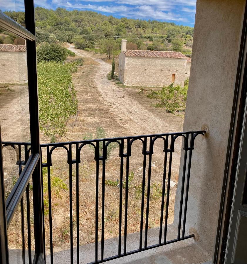 Domaine Des Peyre Robion en Luberon Exterior foto